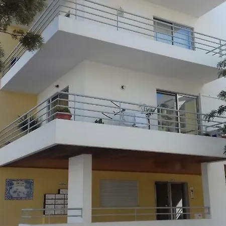 Beautiful Two Bedroom With Garage Portimao