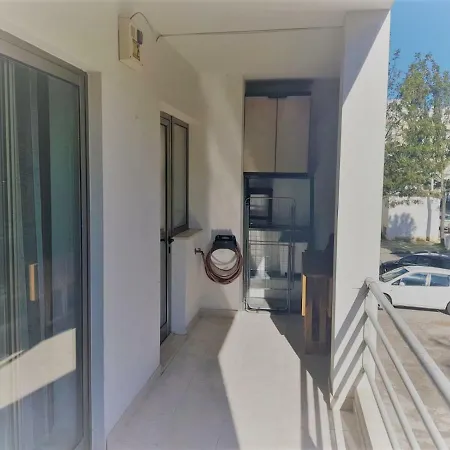 Apartamento Beautiful Two Bedroom With Garage *