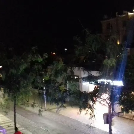 Apartamento Beautiful Two Bedroom With Garage *