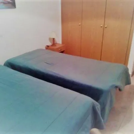 Apartamento Beautiful Two Bedroom With Garage Portimão